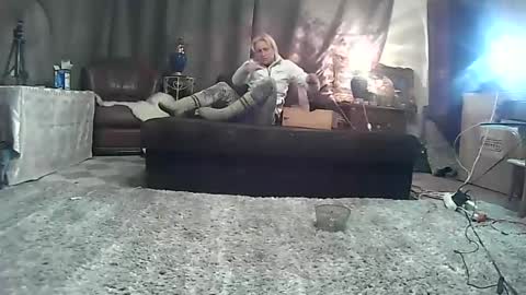 hausewife online show from January 2025 09:36:01 PM