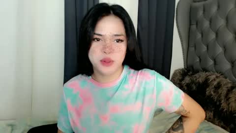 Snapshot of farrahmoanx chatting on February 2025 01:33:01 AM farrahmoanx online show from February 2025 01:33:01 AM