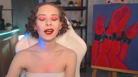 Fascinating   Eyes online show from February 2026 08:33:01 AM