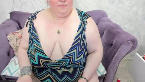 fashiona online show from February 2025 12:19:02 AM