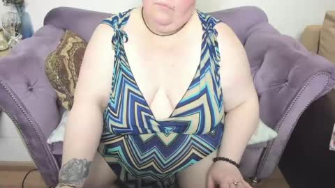 Snapshot of fashiona chatting on May 2026 09:01:02 PM fashiona online show from May 2026 09:01:02 PM