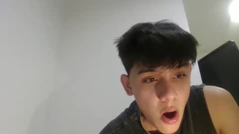 Snapshot of fastfucker_22 chatting on December 2025 06:13:02 PM fastfucker_22 online show from December 2025 06:13:02 PM