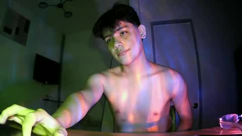 Snapshot of fastfucker_22 chatting on December 2025 10:57:01 AM fastfucker_22 online show from December 2025 10:57:01 AM