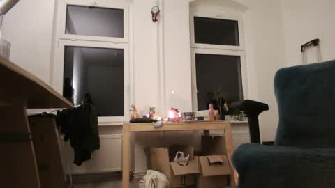 Fat Bernd online show from October 2025 05:54:02 PM