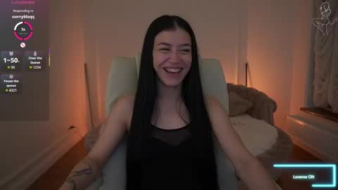 Snapshot of fatalenellie chatting on April 2026 09:39:33 PM Nellie online show from April 2026 09:39:33 PM