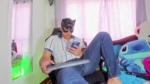 Johan online show from January 2025 08:15:02 PM