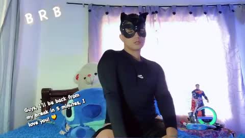 Johan online show from February 2025 10:15:02 PM