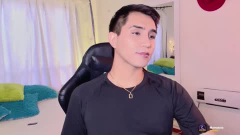 Johan online show from November 2025 08:35:02 PM