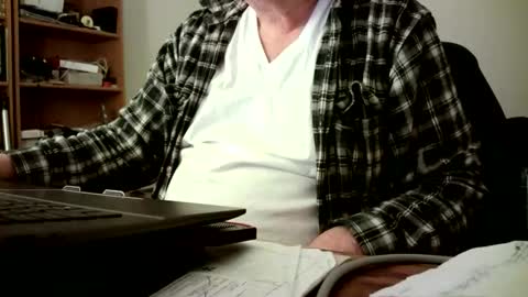 fatbellyitalian3 online show from December 2025 12:22:01 PM