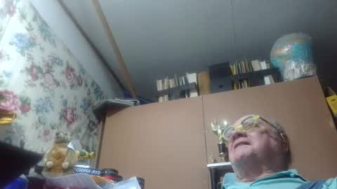 Fred. online show from March 2026 02:28:01 AM