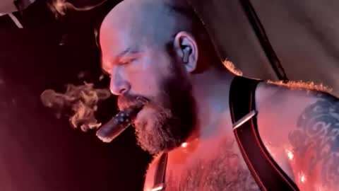 Snapshot of fatredneckpapa chatting on March 2026 09:37:02 AM FAT PAPA online show from March 2026 09:37:02 AM