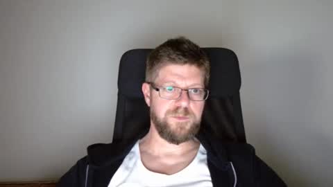 fattenmenow online show from May 2026 09:01:02 PM