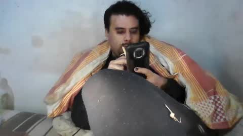 Faux Feitico online show from April 2026 12:05:02 AM