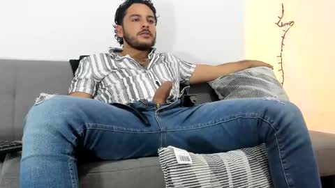 favid95 online show from January 2025 11:13:02 PM