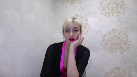 favorite_angel online show from December 2024 03:09:02 AM