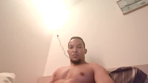 Snapshot of favoritecoffee chatting on April 2026 06:49:01 AM favoritecoffee online show from April 2026 06:49:01 AM