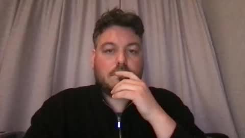 fayaa123 online show from April 2026 09:31:02 PM