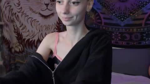 Mossfairy online show from October 2025 11:57:02 PM