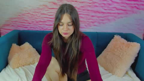 Snapshot of fayebloom chatting on November 2025 01:28:01 AM Faye online show from November 2025 01:28:01 AM