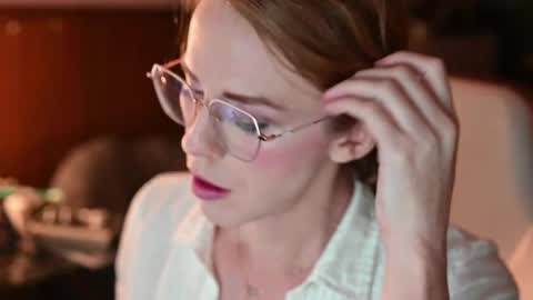 Faye Holloway online show from March 2026 02:15:01 AM