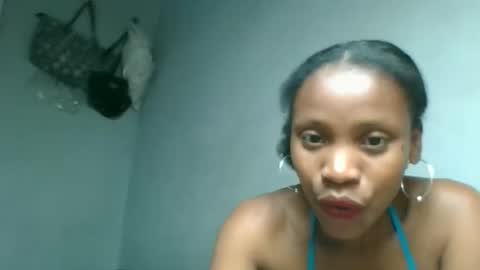 Snapshot of fayence09 chatting on September 2025 05:44:01 AM fayence09 online show from September 2025 05:44:01 AM