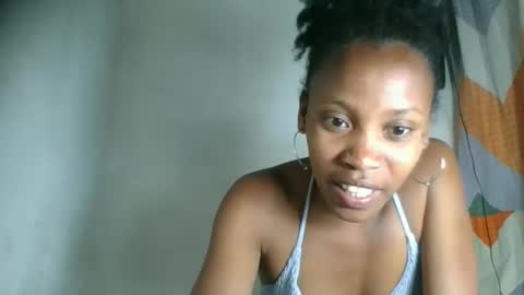 Snapshot of fayence09 chatting on October 2025 08:01:01 AM fayence09 online show from October 2025 08:01:01 AM