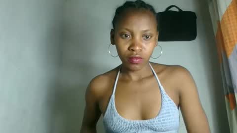 Snapshot of fayence09 chatting on October 2025 04:35:01 AM fayence09 online show from October 2025 04:35:01 AM