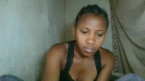 Snapshot of fayence09 chatting on December 2025 11:54:01 PM fayence09 online show from December 2025 11:54:01 PM