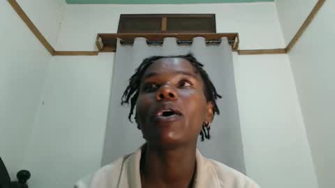 Snapshot of fayrie1 chatting on September 2025 12:05:02 PM fayrie1 online show from September 2025 12:05:02 PM