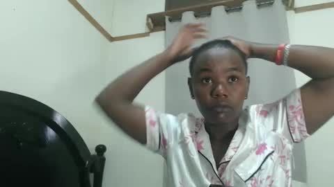 Snapshot of fayrie1 chatting on September 2025 11:46:02 AM fayrie1 online show from September 2025 11:46:02 AM