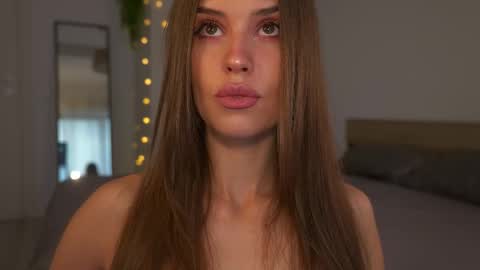 FazeyJ online show from October 2025 06:25:01 AM