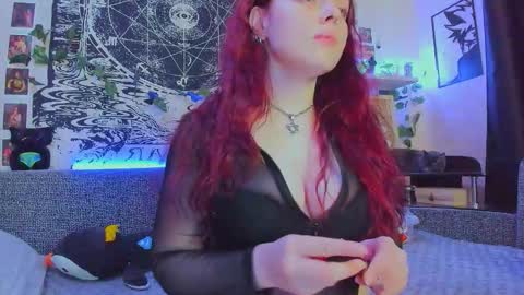 Diva online show from November 2025 03:37:02 AM