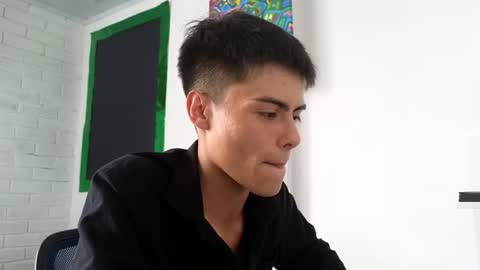 feeenti_dream online show from July 2026 07:18:01 PM