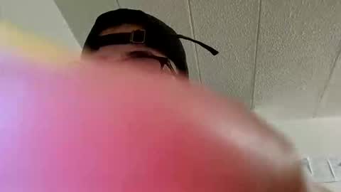 Snapshot of feelina_firesoul chatting on May 2026 11:01:01 PM Feelena online show from May 2026 11:01:01 PM