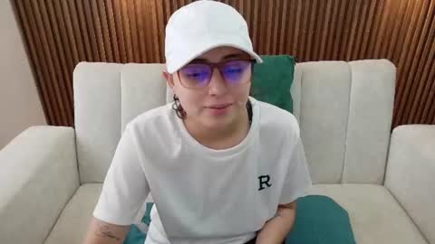 Feelena online show from June 2026 12:48:01 PM