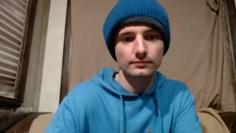 Snapshot of feelingverynaughty chatting on December 2024 11:17:01 PM ask me online show from December 2024 11:17:01 PM