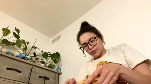 Soley online show from February 2025 01:35:01 AM