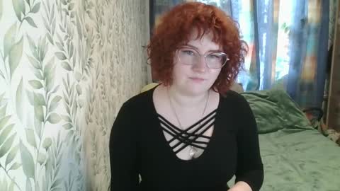 Snapshot of felicity_play chatting on April 2026 06:00:02 AM felicity_play online show from April 2026 06:00:02 AM