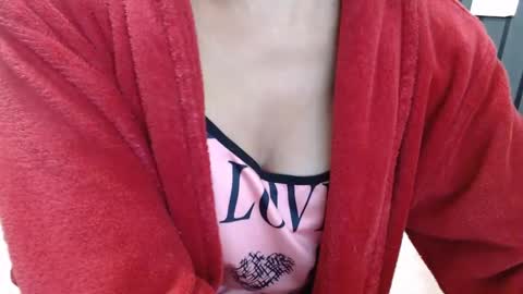 Snapshot of felina_hot chatting on January 2025 01:45:02 AM Felina Hot online show from January 2025 01:45:02 AM