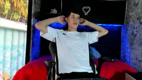 felipe fiire online show from May 2026 09:21:01 PM