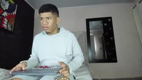  Felipe  online show from January 2026 09:20:01 PM