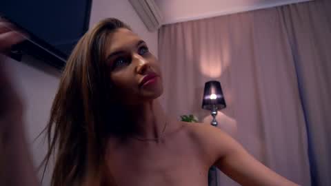 Snapshot of felissiany chatting on March 2025 07:23:02 AM Hello im Nova online show from March 2025 07:23:02 AM