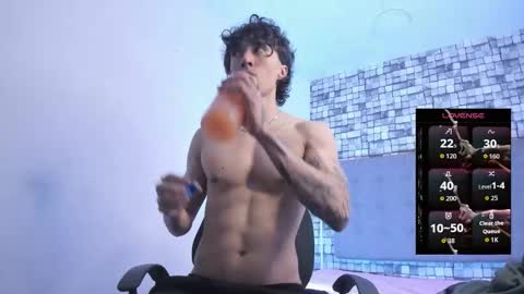 Felix  online show from September 2025 08:00:02 PM