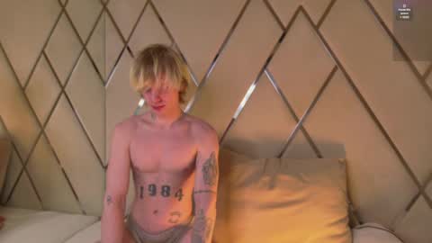 Snapshot of felix_brew chatting on April 2026 08:18:01 PM RYAN online show from April 2026 08:18:01 PM