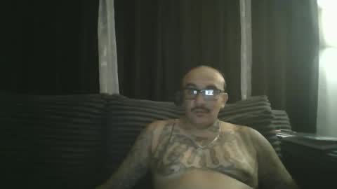 felixrlarios25 online show from June 2026 07:03:02 AM