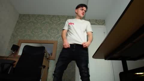 FelixStark online show from October 2025 05:52:01 AM