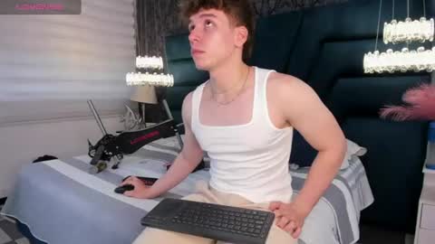 Femboy Max online show from July 2026 11:46:02 AM