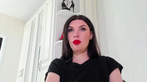 Snapshot of femdomheels chatting on December 2024 02:51:01 PM femdomheels online show from December 2024 02:51:01 PM