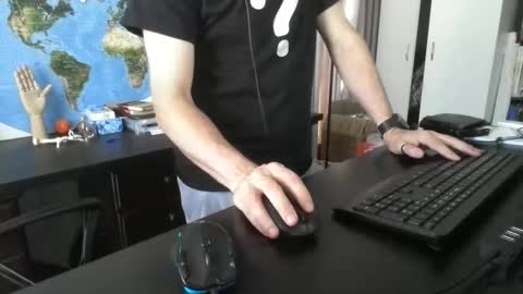 Snapshot of femdomsubby chatting on December 2024 04:53:02 AM femdomsubby online show from December 2024 04:53:02 AM