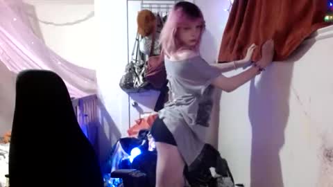 fempue online show from March 2026 12:16:01 AM